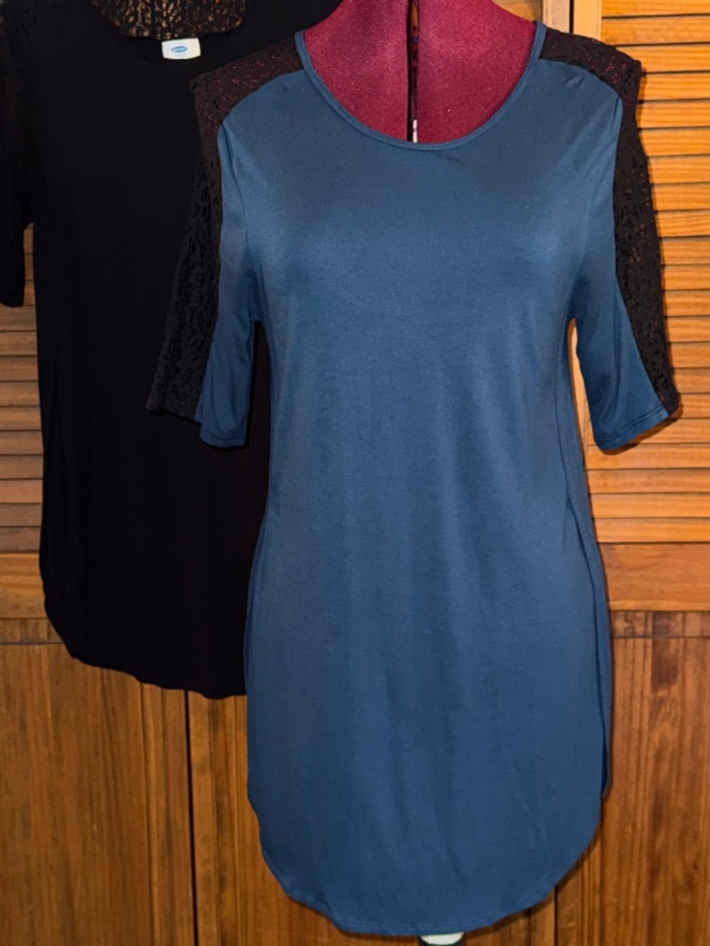 Bundle 2 Old Navy Black & Blue Tunic-Mini Dresses Short Sleeve, Lace Trim LG JR